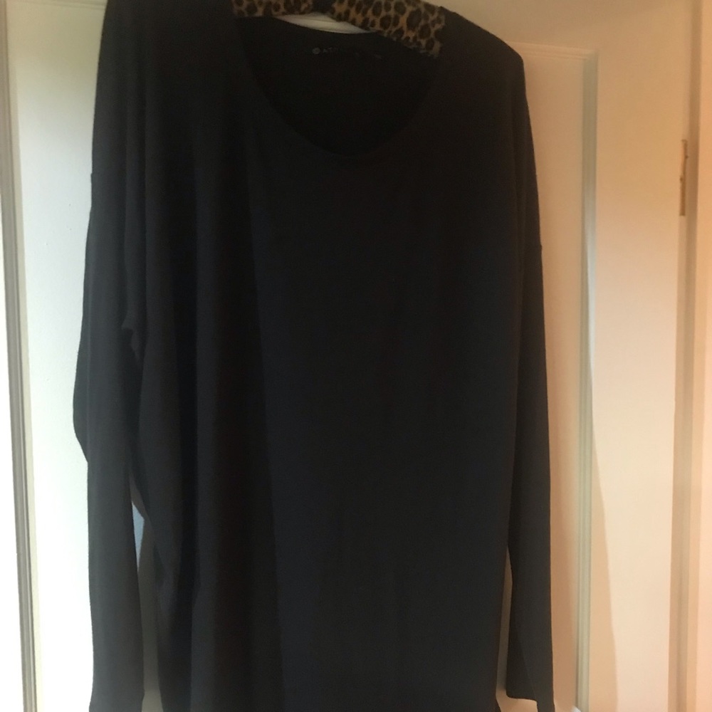 Athleta top